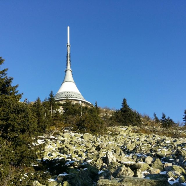 Vysílač slaví 45 let od svého otevření. | foto: Šárka Škapiková,  Český rozhlas