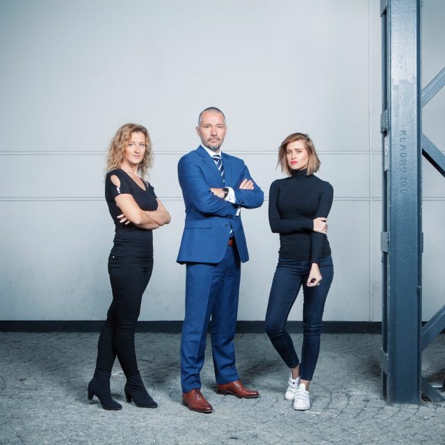 Daniela Drtinová,  Martin Veselovský a Emma Smetana - tým DVTV | foto: DVTV