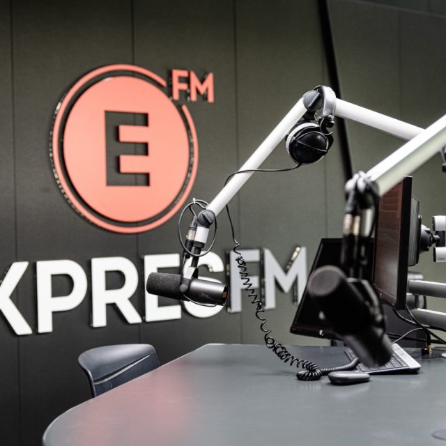 Studio rozhlasové stanice Expres FM | foto: Seznam.cz