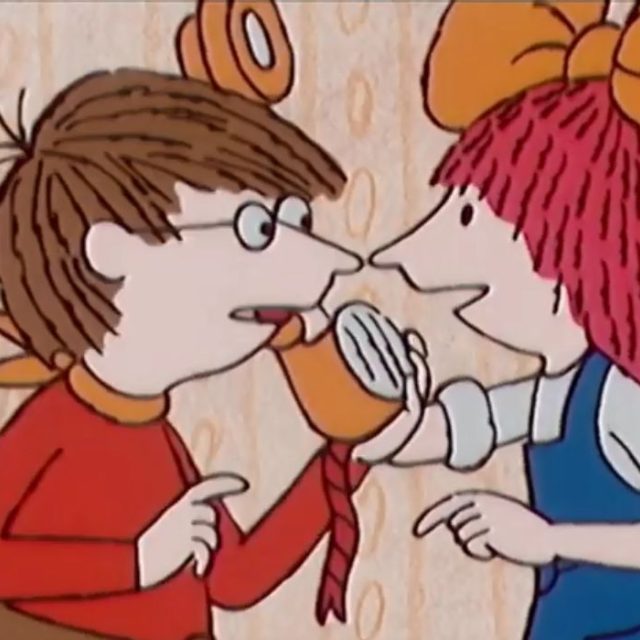 Na stanici Jojko jsou k vidění například Mach a Šebestová | foto: Lukáš Polák,  repro foto Jojko