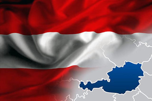 Rakouská vlajka | foto: Emanuel Macoun