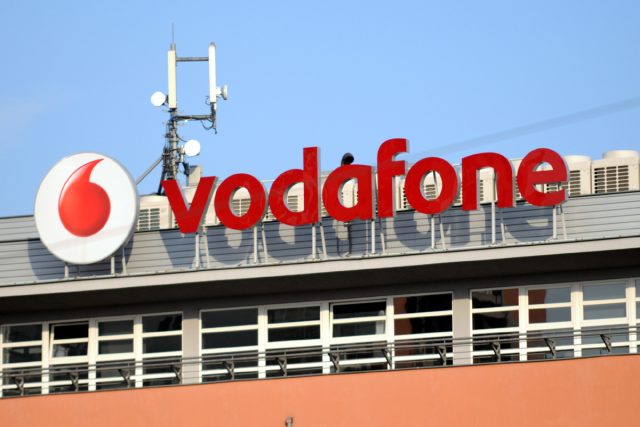 Budova telekomunikační firmy Vodafone  (ilustrační foto) | foto: Filip Jandourek