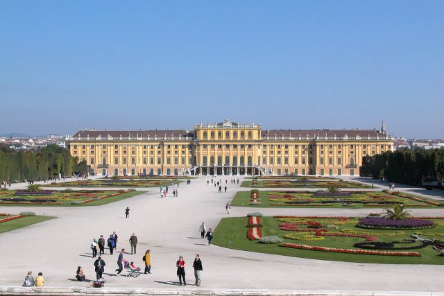 Vídeňský palác Schönbrunn | foto: Public domain