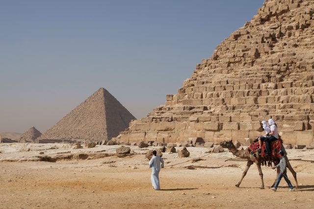 Pyramidy v Egyptě | foto:  CC BY-SA 3.0,   kallerna
