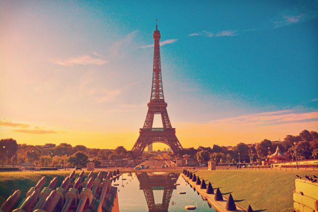 Eiffelova věž v Paříži | foto: Shutterstock
