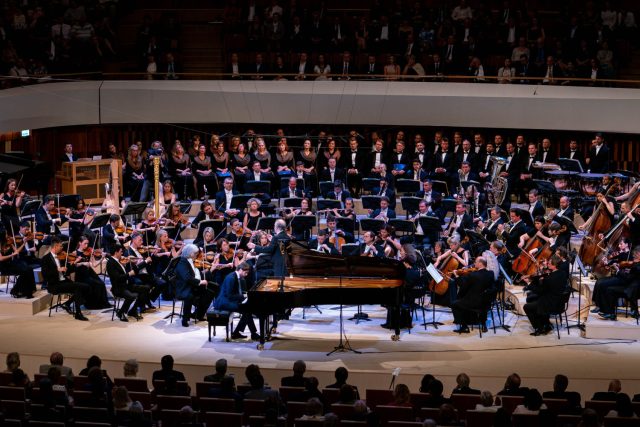Stanice Stingray Classica se orientuje na koncerty vážně hudby,  operu i balet. | foto: mezzo.tv