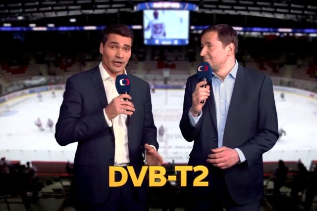 Daniel Stach a Robert Záruba ve spotu k přechodu na DVB-T2 | foto: Česká televize