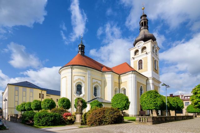Kostel Narození Panny Marie v Hořicích | foto: Město Hořice