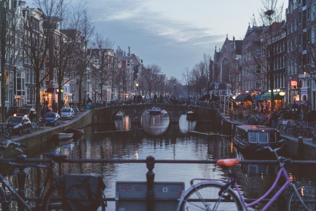 Amsterdam | foto: Unsplash,  CC0 1.0