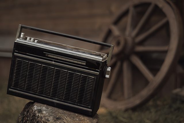 Radio,  rozhlasový přijímač | foto: Profimedia