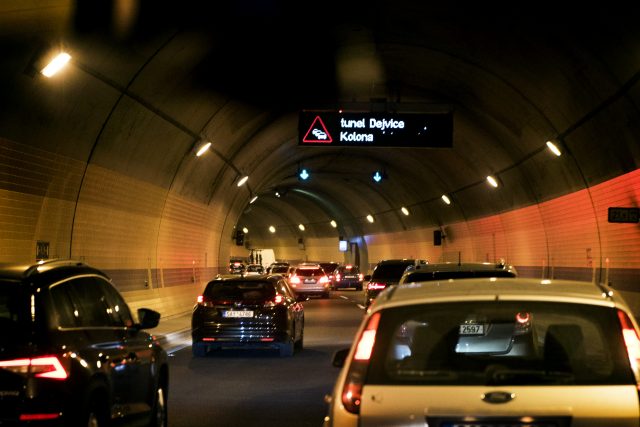 Provoz v tunelu Blanka | foto: Michaela Danelová,  iRozhlas